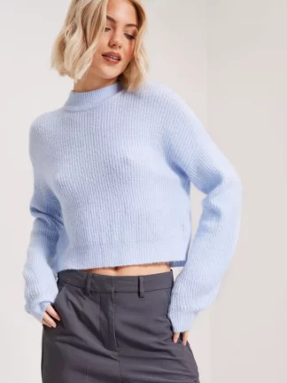 Nelly - Stickade tröjor - Light Blue - Soft Knit Sweater - Tröjor - Knitted sweaters