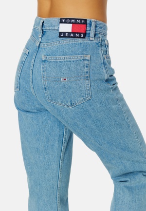 TOMMY JEANS Harper Straight Jeans 1AB DENIM LIGHT 29/32