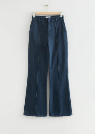 Flared Pintuck Jeans - Blue