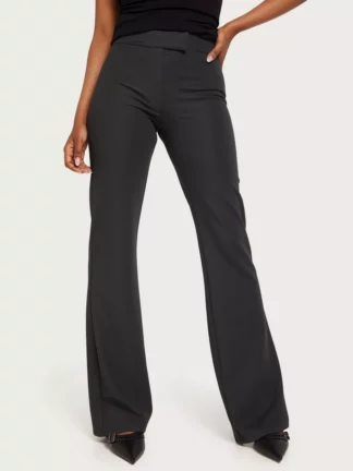 Nelly - Kostymbyxor - Grå - Keep It Up Flare Pants - Byxor - suit Trousers
