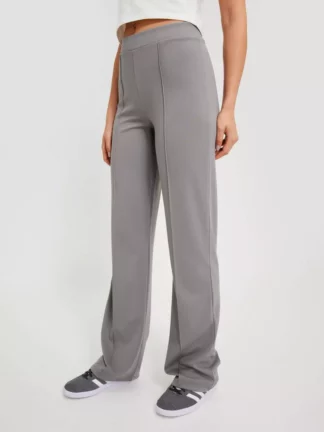 Nelly - Kostymbyxor - Grå - Perfect Suit Pants - Byxor - suit Trousers